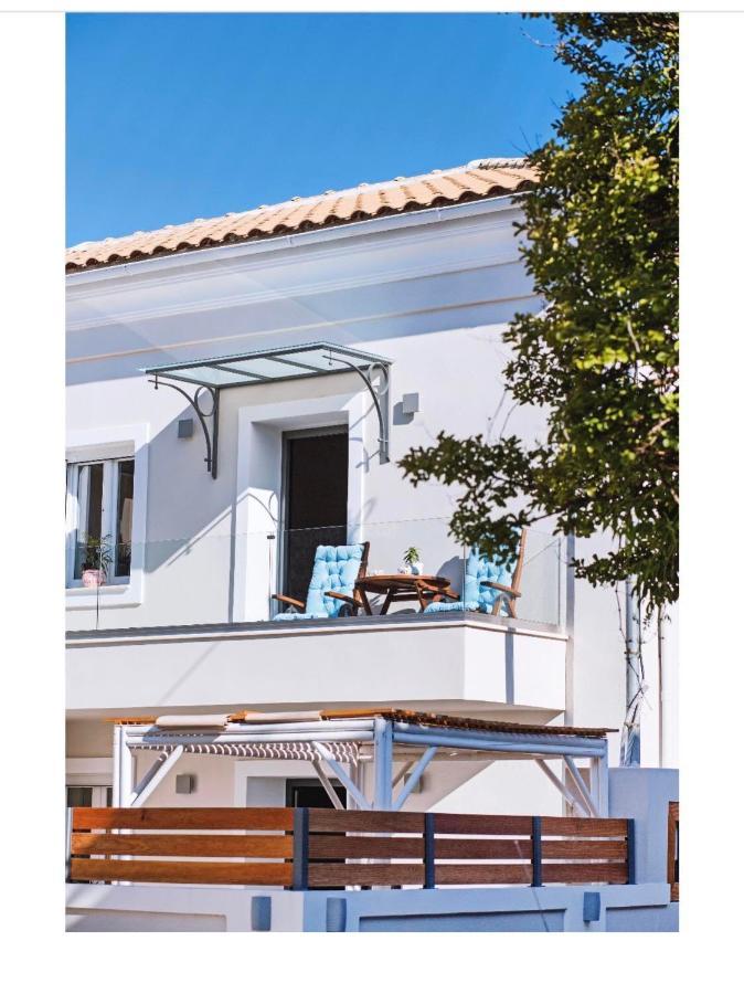 Athena Luxury Apartments Mesongi Exterior photo