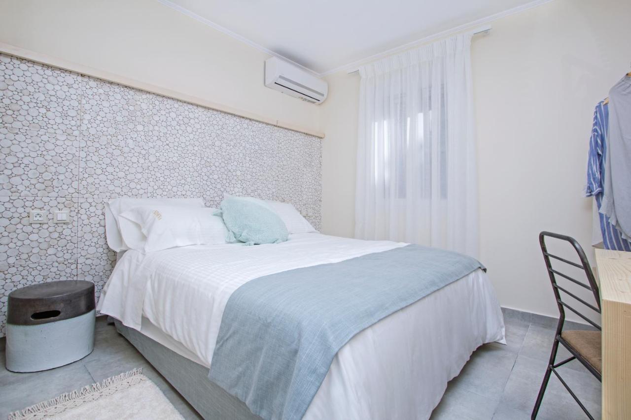Athena Luxury Apartments Mesongi Exterior photo