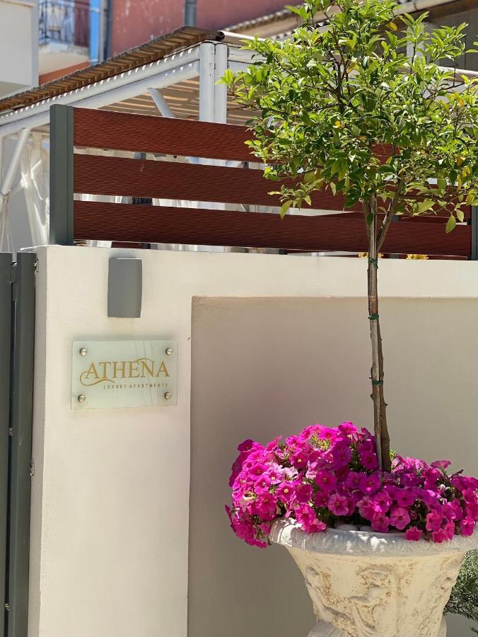 Athena Luxury Apartments Mesongi Exterior photo